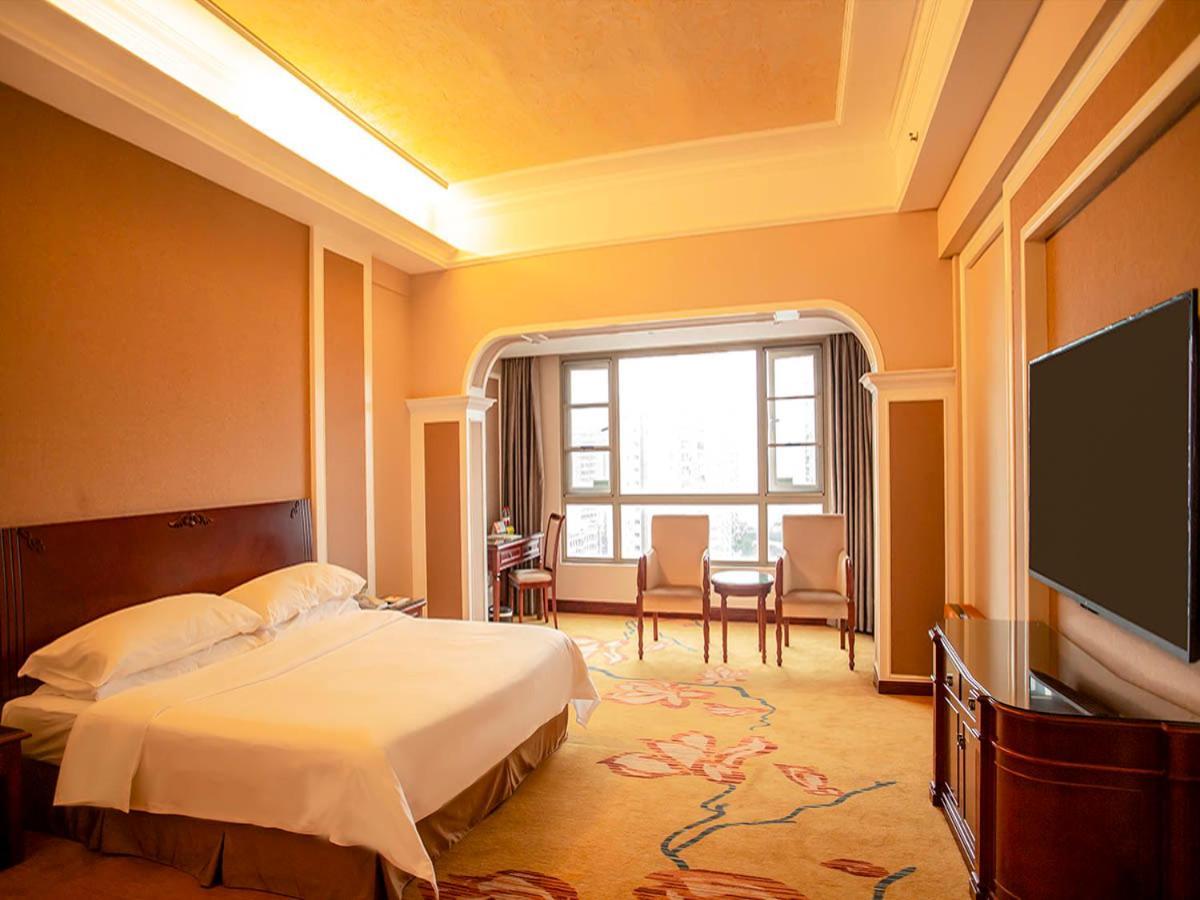 Vienna Hotel Shenzhen Songgang Liye Road Exterior foto
